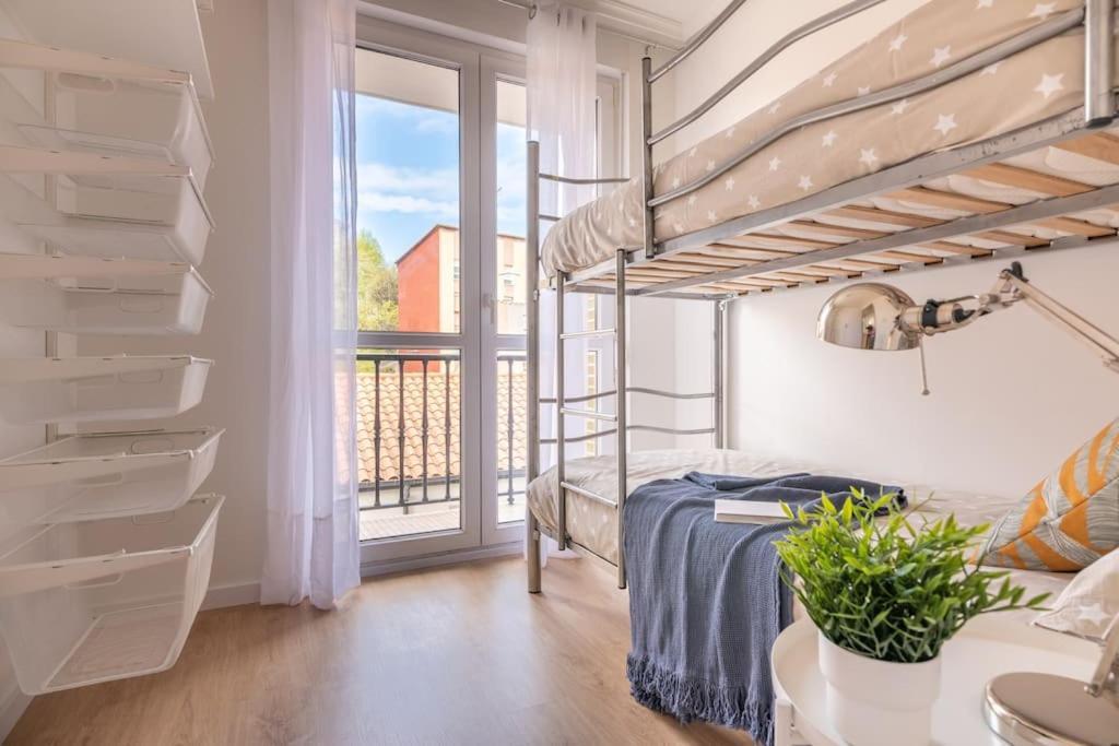 Centrico Y Comodo Apartamento Con Parking Privado Santander Exterior photo