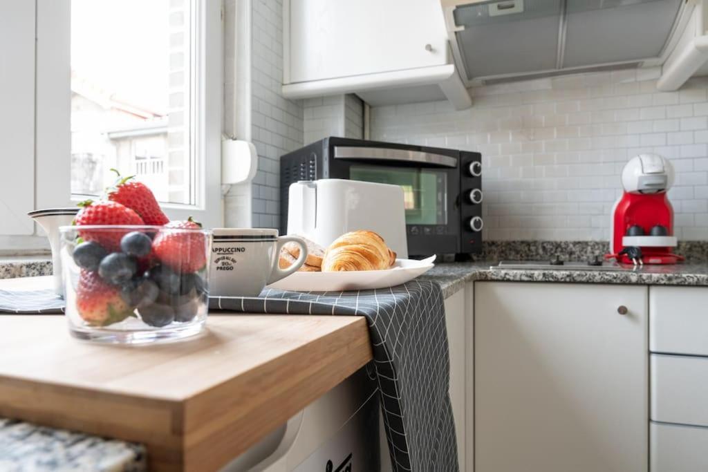 Centrico Y Comodo Apartamento Con Parking Privado Santander Exterior photo